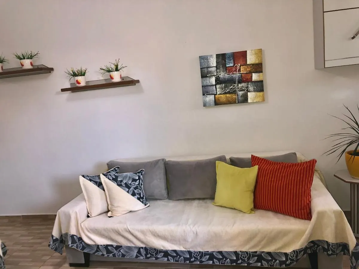 Melina Apartments Sarandë