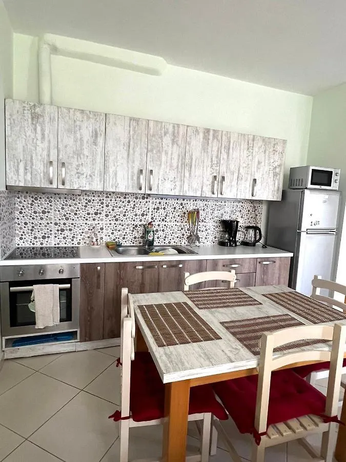 Melina Apartments Sarandë