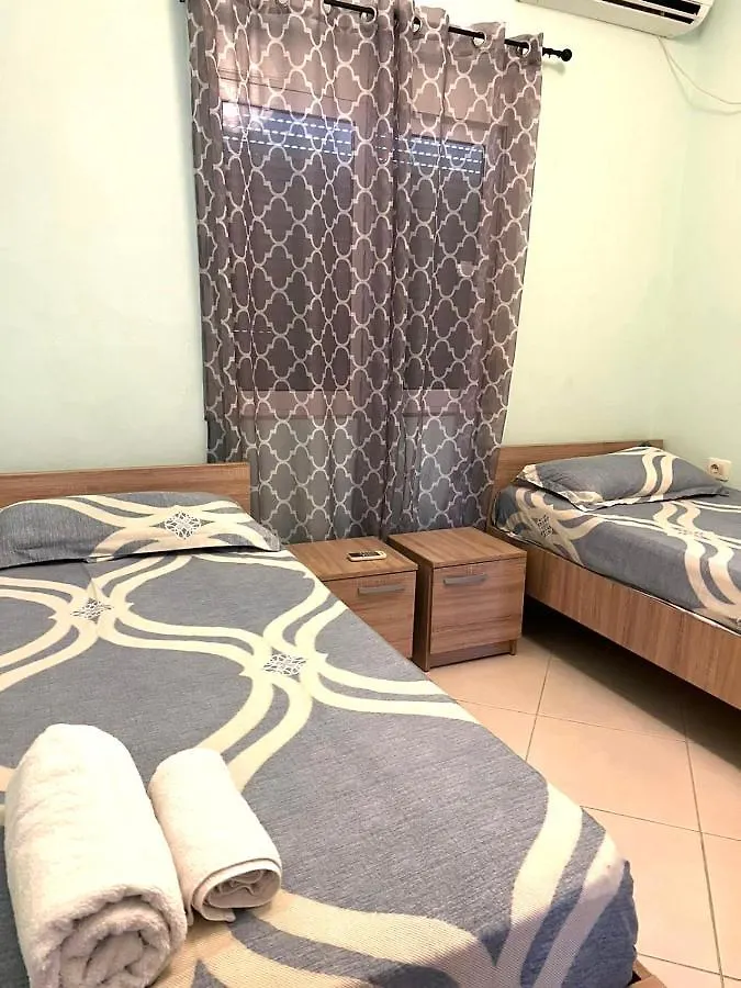 Melina Apartments Sarandë 0*,