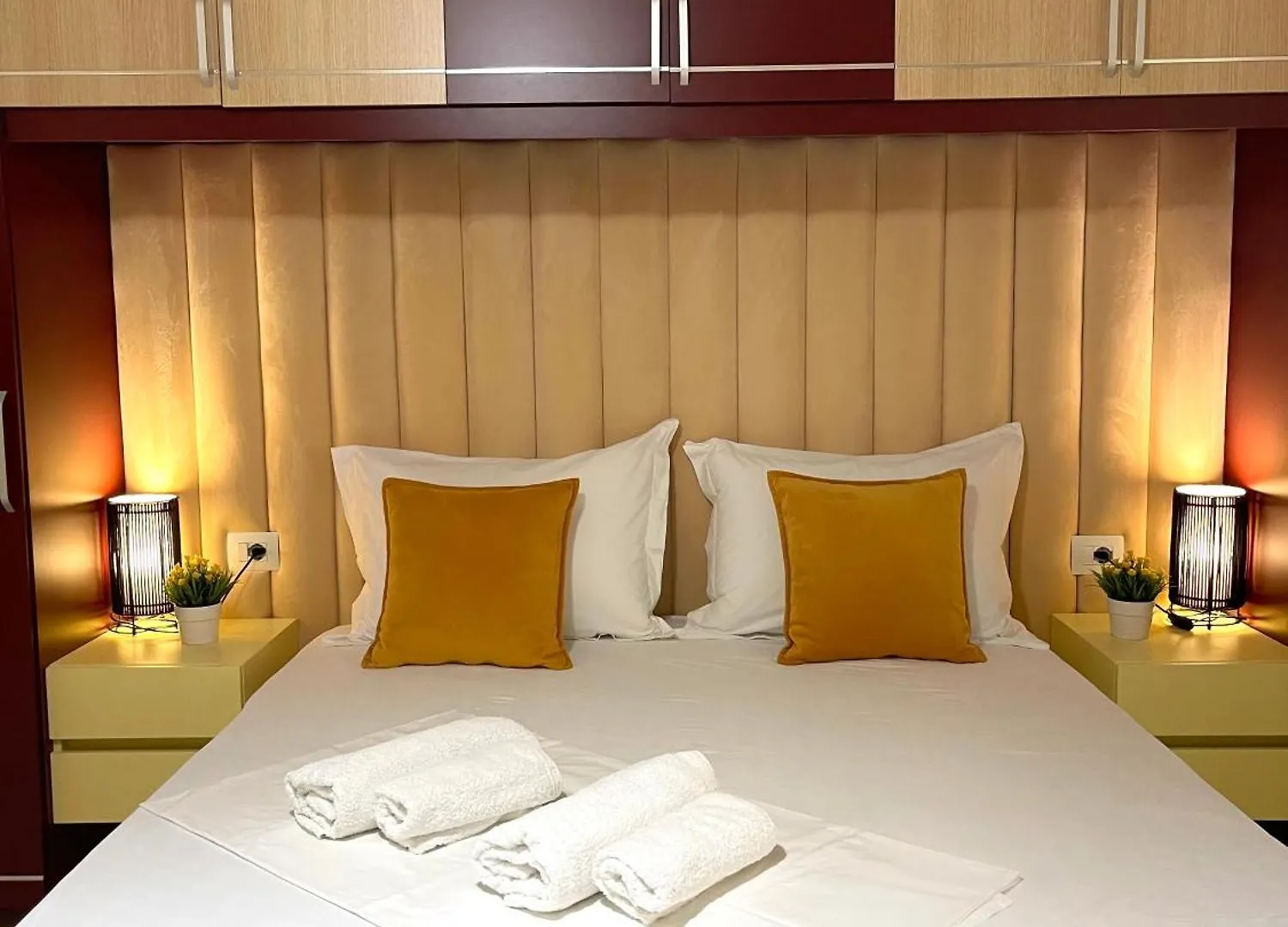 Melina Apartments Sarandë 0*,