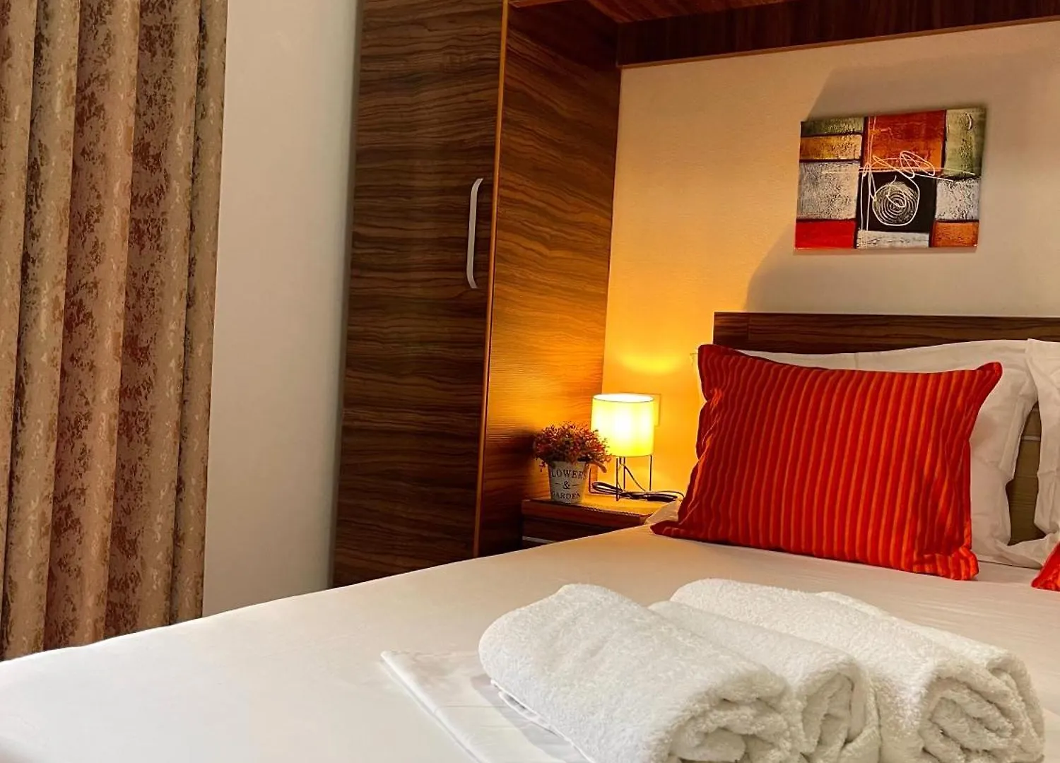 Melina Apartments Sarandë Albánie