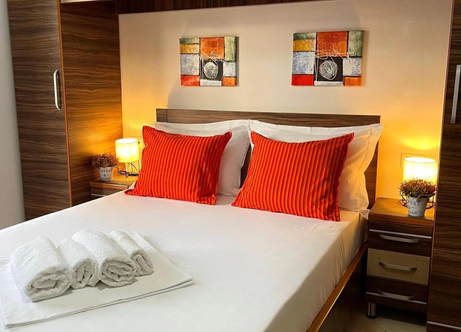 Melina Apartments Sarandë