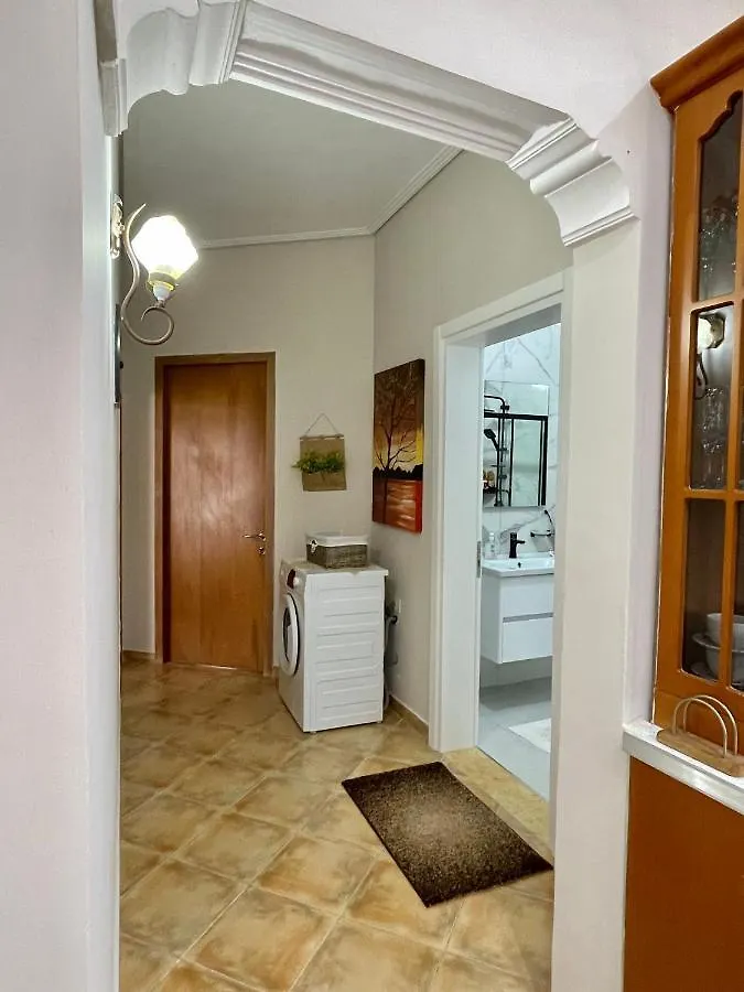 Melina Apartments Sarande 0*,  Albania