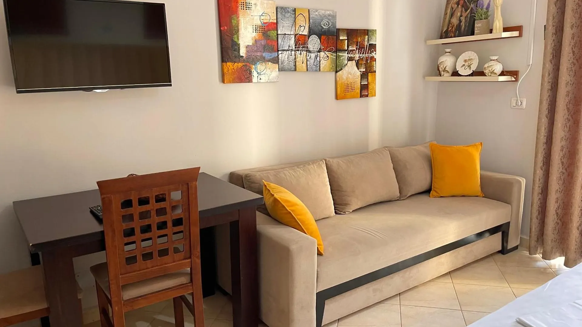 Melina Apartments Sarande Albania