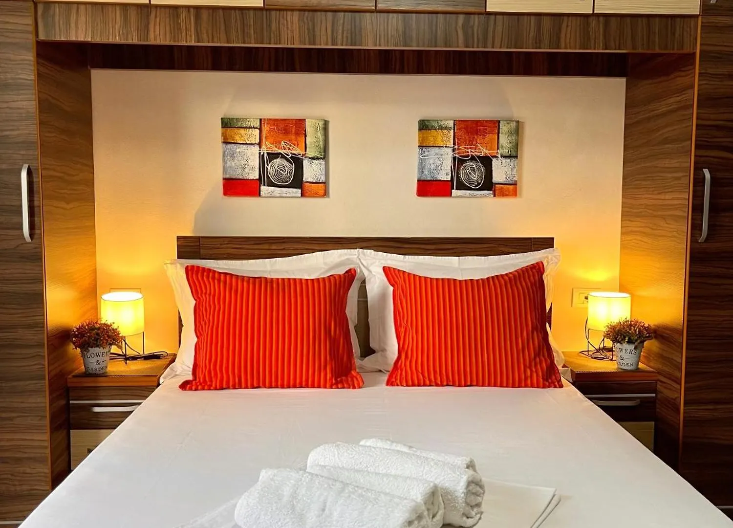 Melina Apartments Sarande