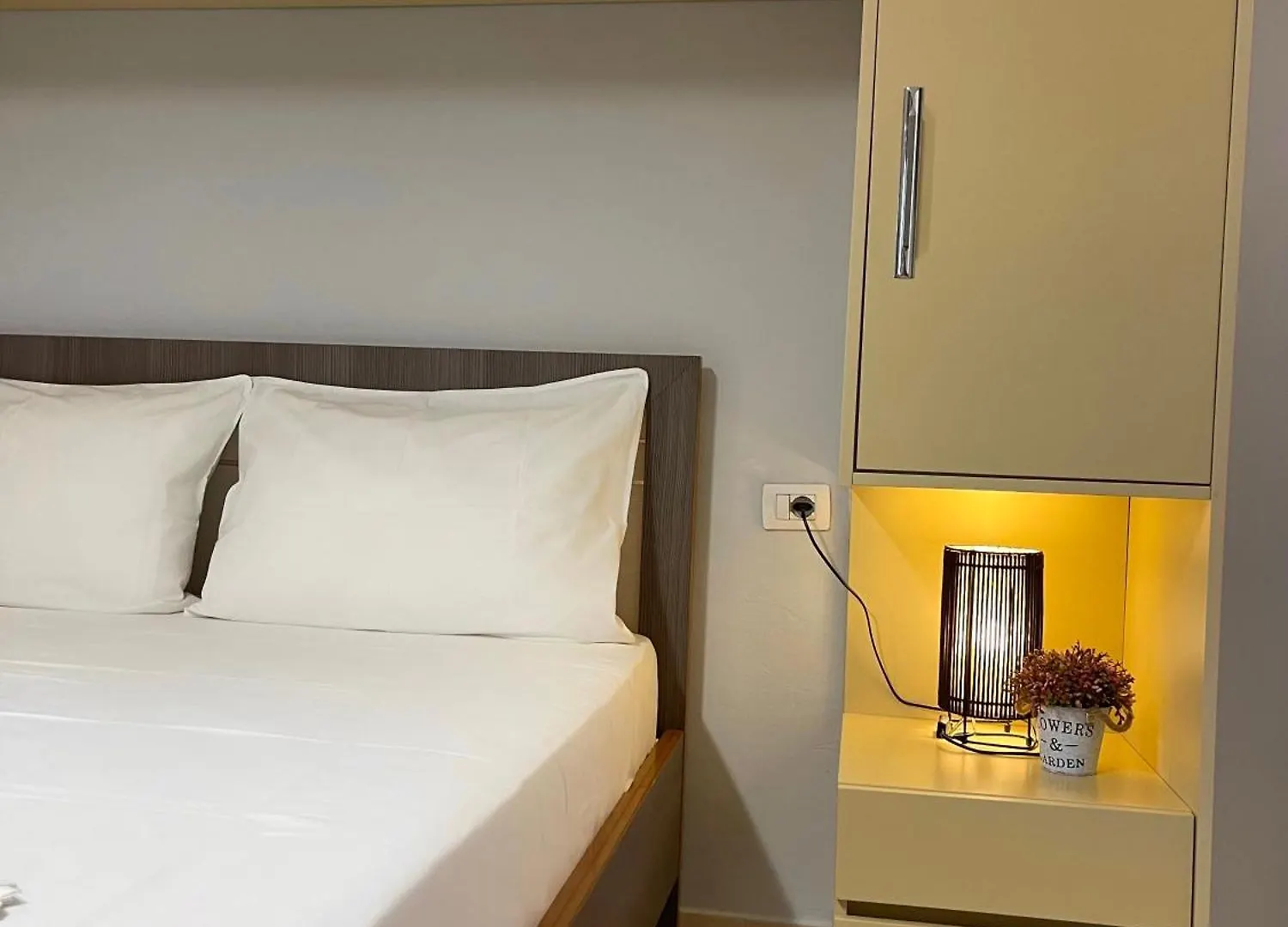 Melina Apartments Sarande