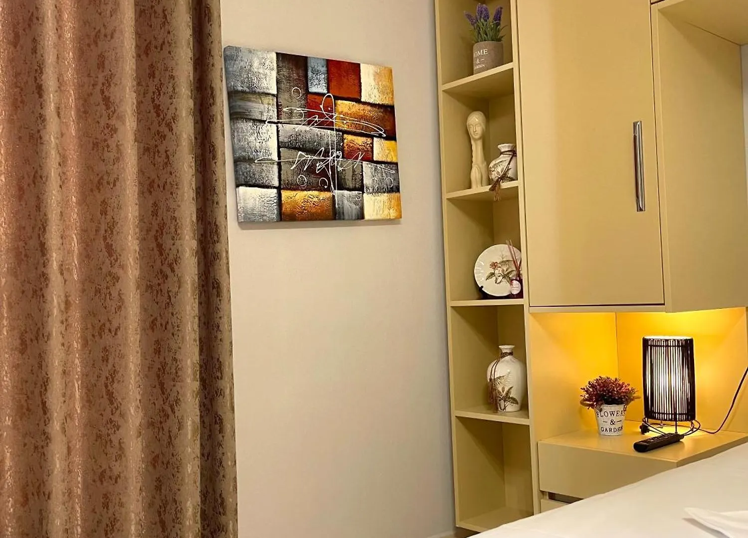 Melina Apartments Sarande Albania